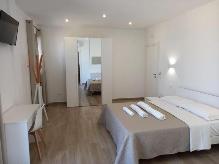 Amare Bed & Breakfast Rodi Garganico Bagian luar foto