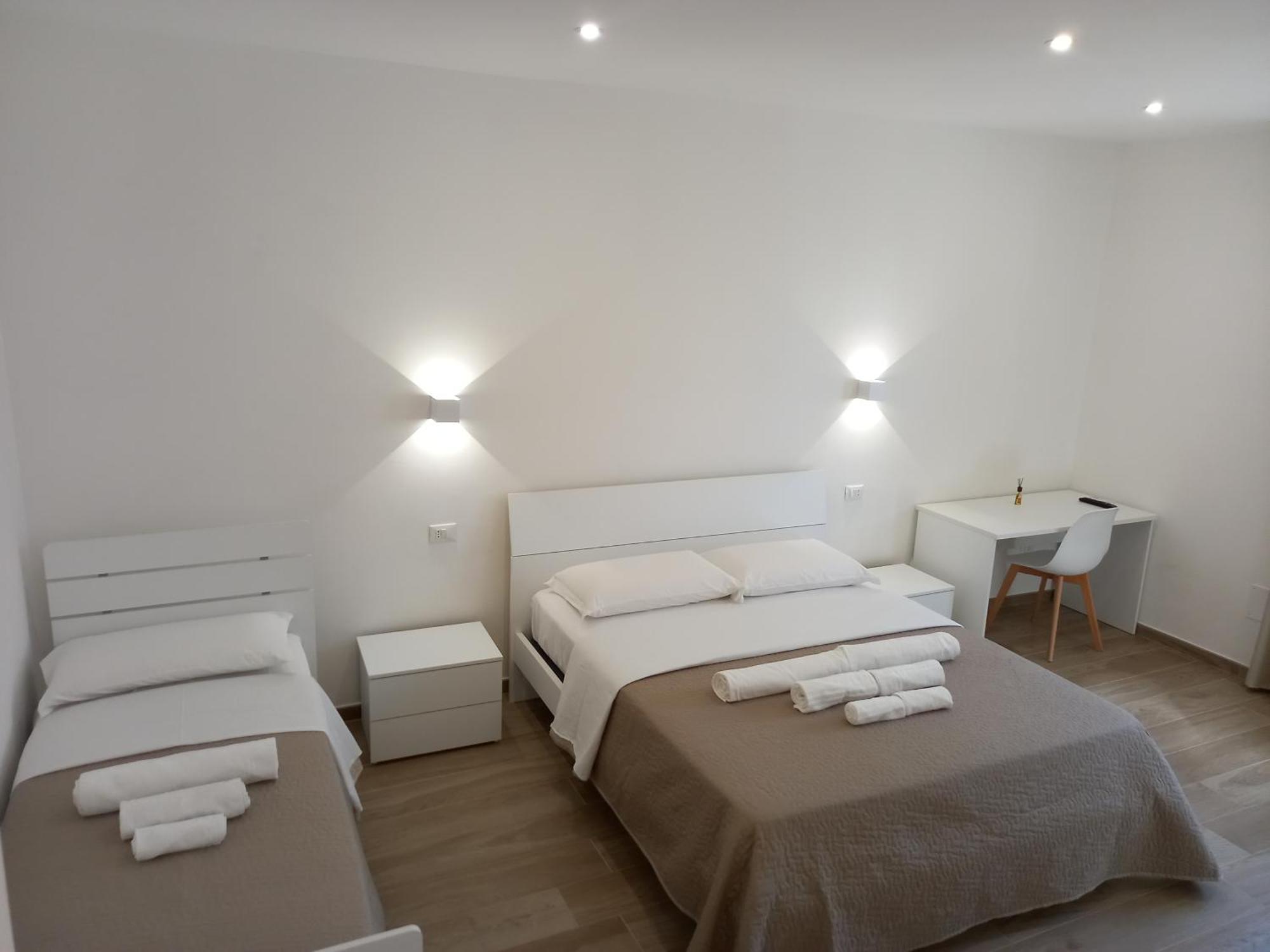 Amare Bed & Breakfast Rodi Garganico Ruang foto