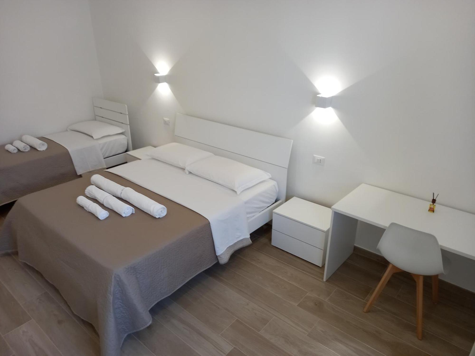 Amare Bed & Breakfast Rodi Garganico Ruang foto